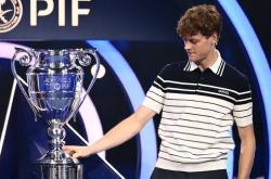 开云足球直播-包含年终总决赛翻盘蒙特卡洛大师赛，阿尔卡拉斯统治全场的词条