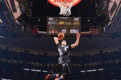 开云平台-节奏为王，詹姆斯如何以大师之笔，绘就爵士对阵热火的胜负图