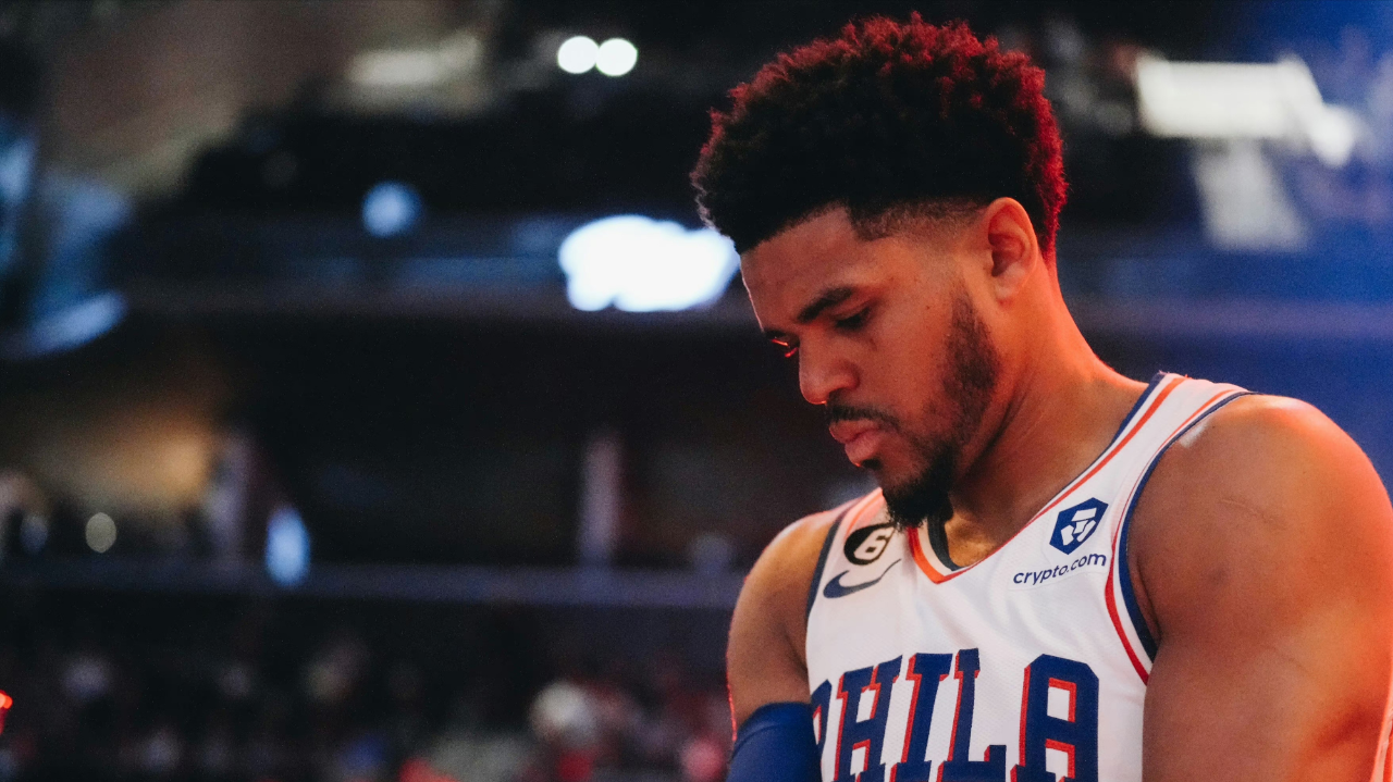 包含法国男篮横扫76人，哈里斯统治全场的词条