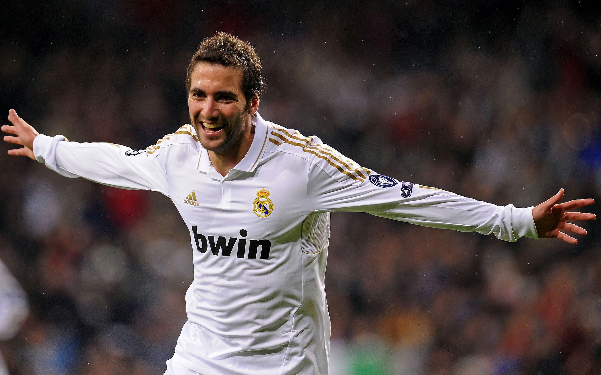 欧冠半决赛之夜，爱德华兹如何成为胜负手